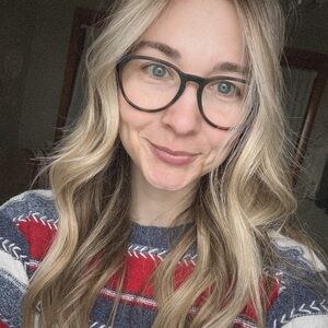 Meet your Posher, Savannah